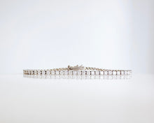 Load image into Gallery viewer, The tennis bracelet
