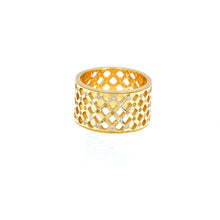 Load image into Gallery viewer, Signature Ring - Golden Basket - Only Diamonds
