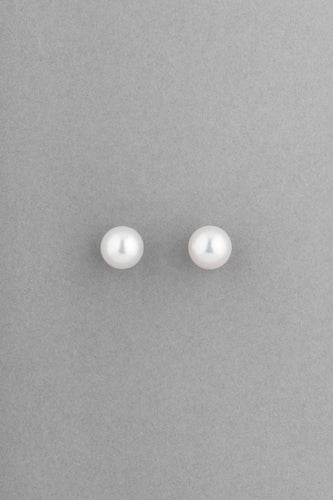 Akoya's Beauty Studs