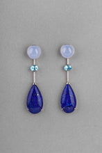 Load image into Gallery viewer, Winter Snow Earrings