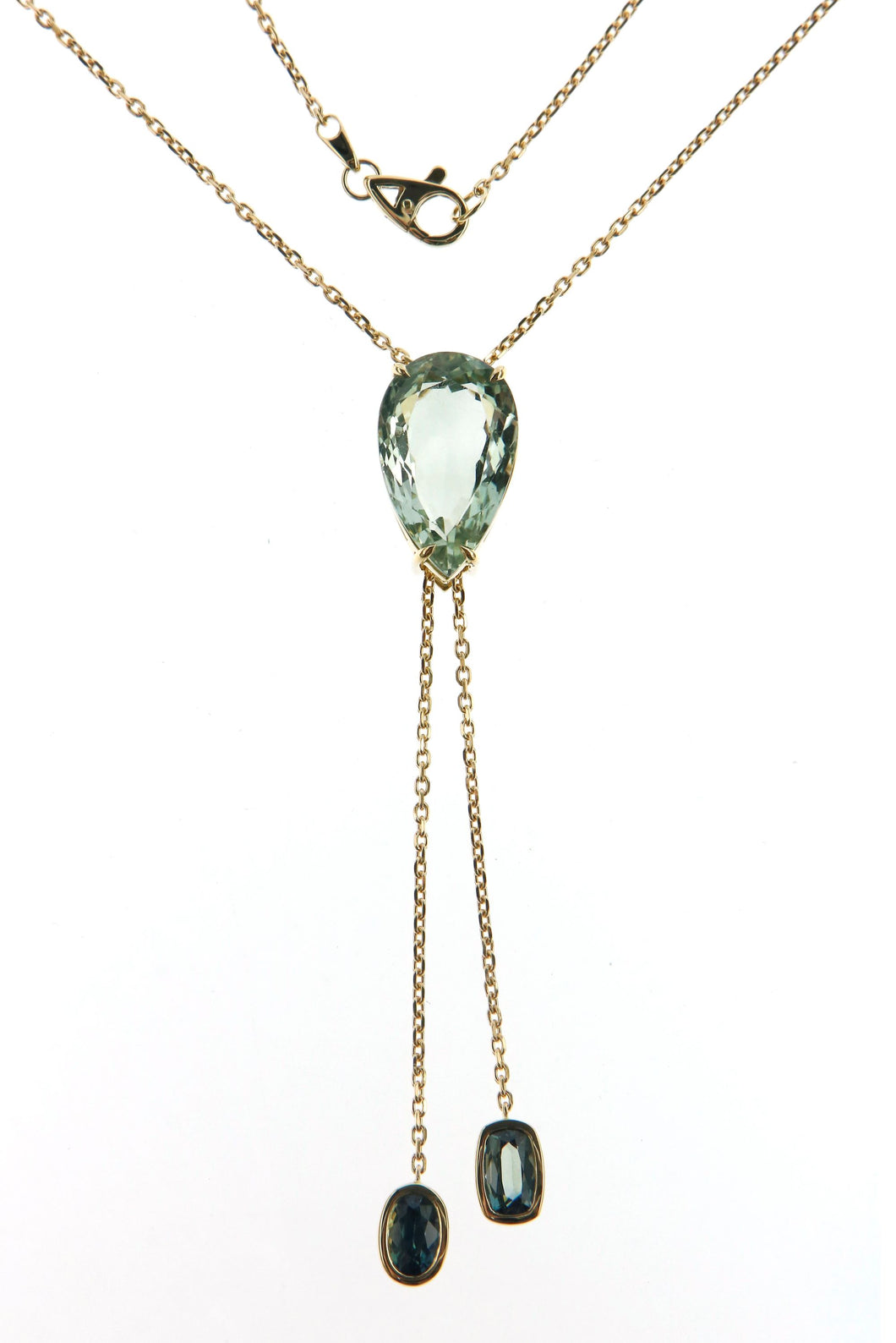 Green water necklace