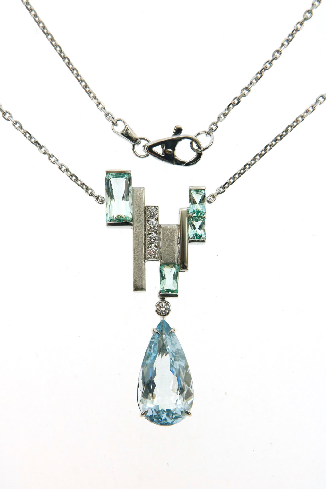 Tag in the city - necklace