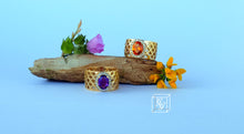Load image into Gallery viewer, Duo colours front view of medium Golden Basket rings
