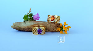 Duo colours front view of medium Golden Basket rings